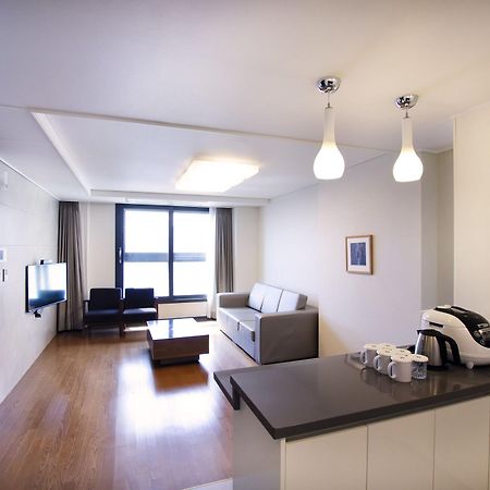 พลี เดอ บล็อง โฮเต็ล แอนด์ เรสซิเดนซ์ Hotel ปูซาน ภายนอก รูปภาพ